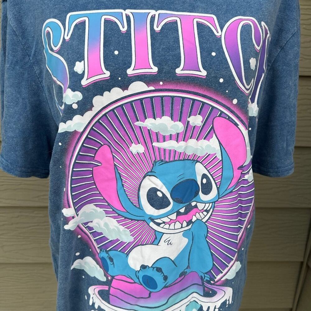 Disney women's size M T-shirt, Stitch on front